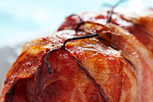 Nakkesteg med krydderbacon